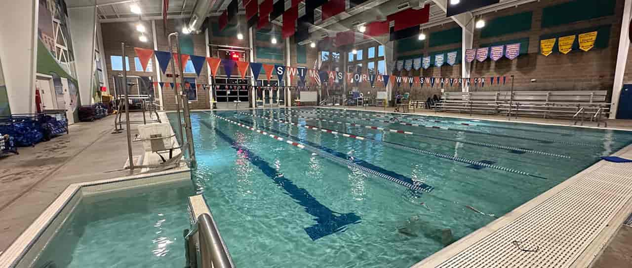 Astoria Aquatic Cener pool photo