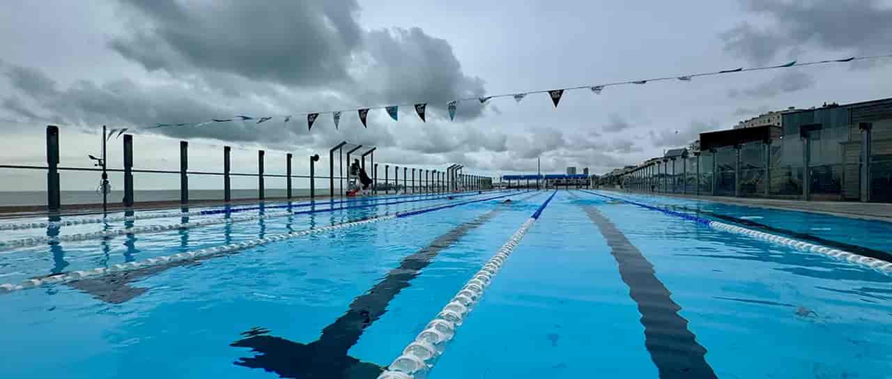Sea Lanes Brighton pool photo