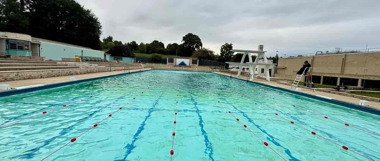 Stratford Park Lido pool photo