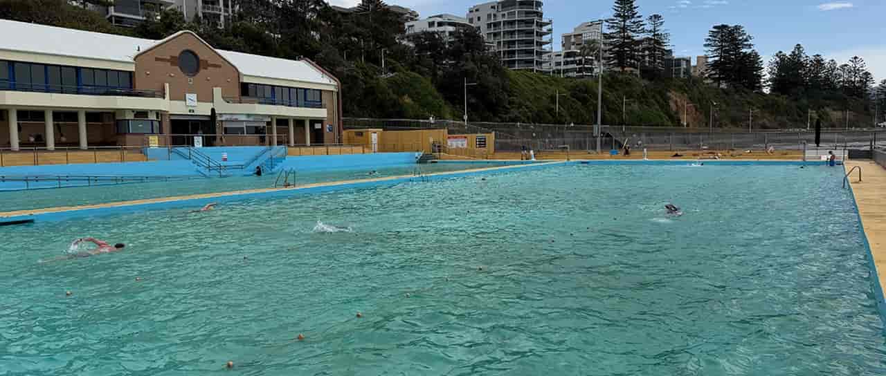 Continental Pool pool photo