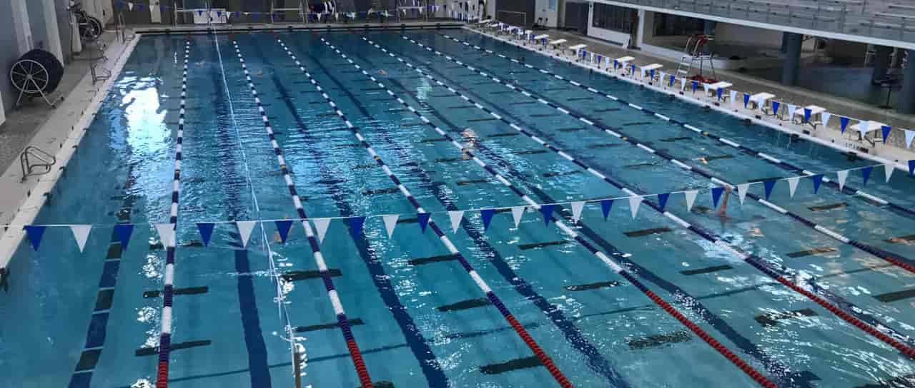 Wilson Aquatic Center pool photo