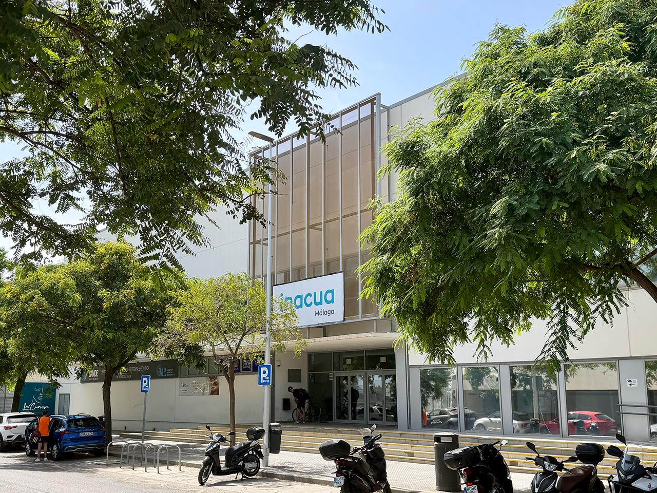 Centro Acuático Inacua de Málaga gallery image
