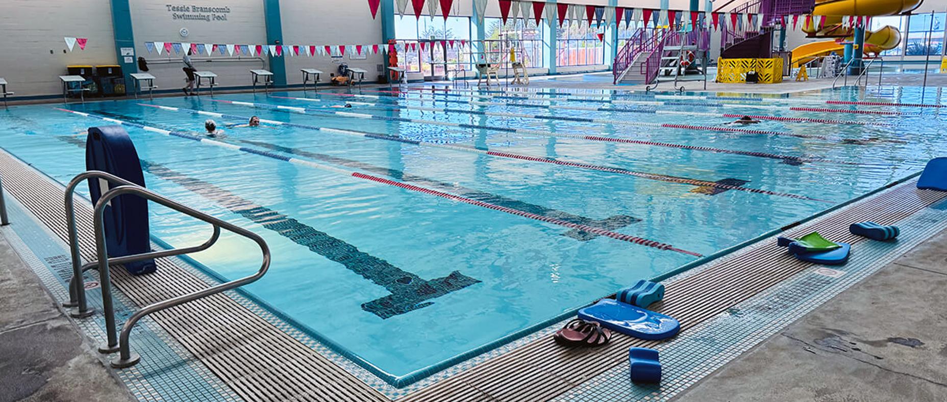 C.V. Starr Aquatic Center pool photo