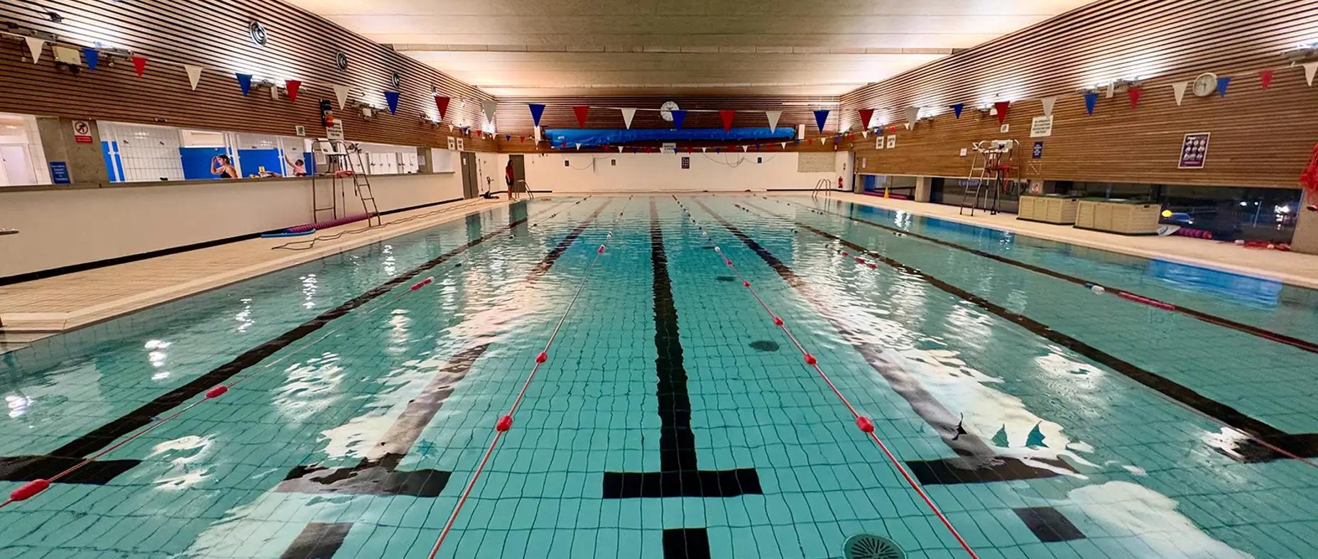 Longwell Green Leisure Centre pool photo