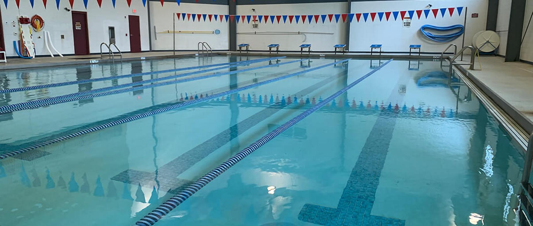 Rec Center at St. Matthews pool photo