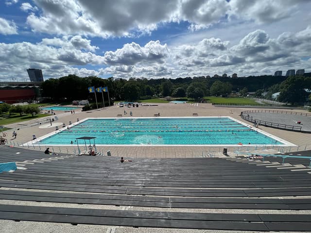 Eriksdalsbadet (Outdoor 50m) gallery image