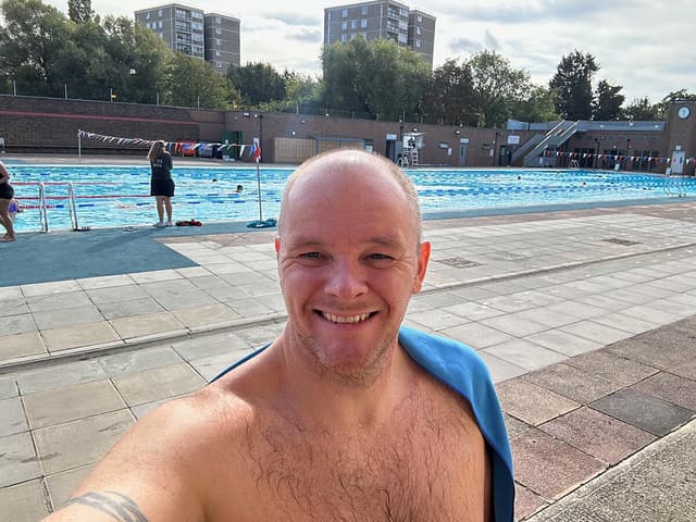 Charlton Lido gallery image