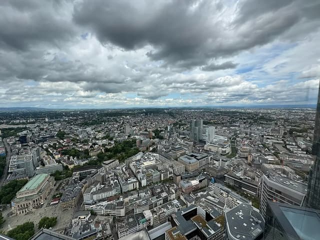 Fitness First Frankfurt - Opernplatz gallery image