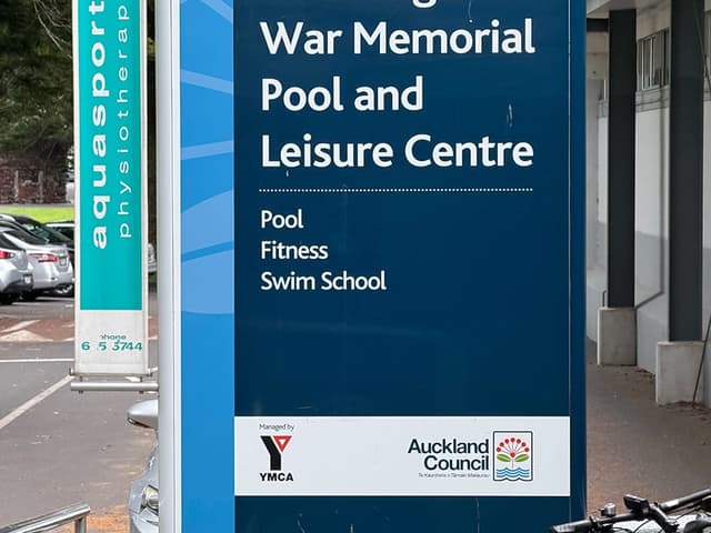 Onehunga War Memorial Pool and Leisure Centre gallery image