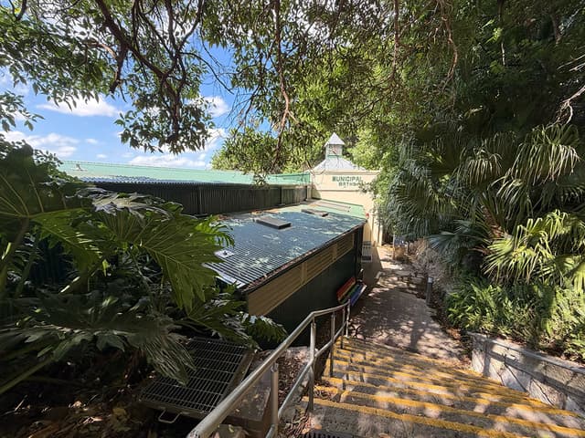 Dawn Fraser Baths gallery image