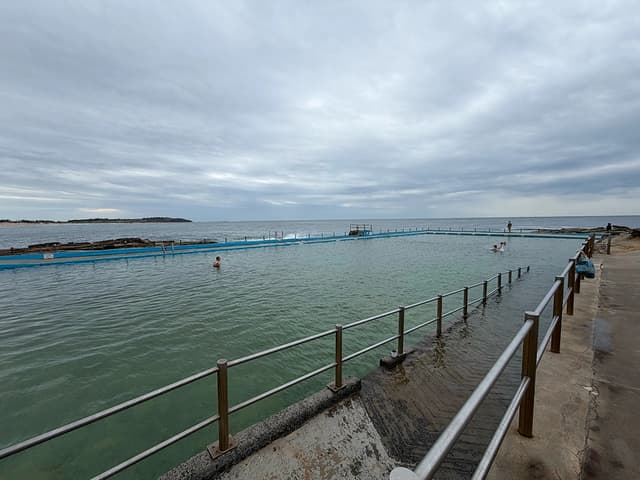Isa Wye (Dee Why) Ocean Pool gallery image