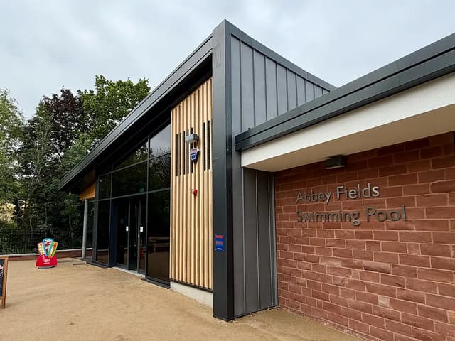Abbey Fields Swimming Pool gallery image