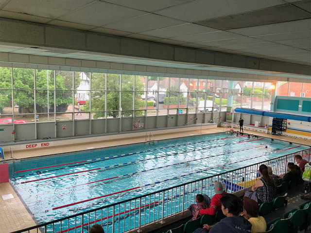 Beeches Pool gallery image