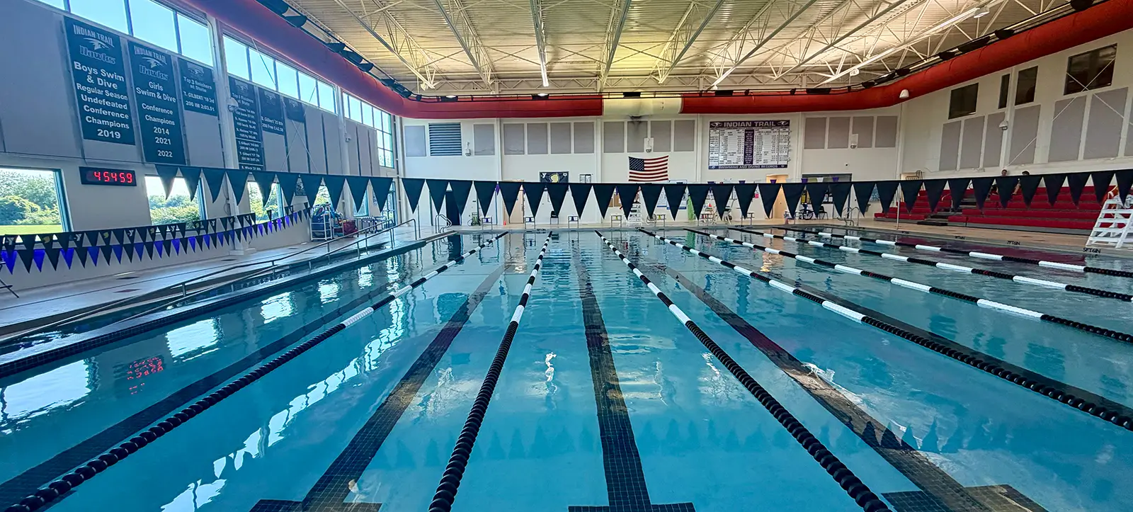 Kenosha YMCA Aquatic Center pool photo